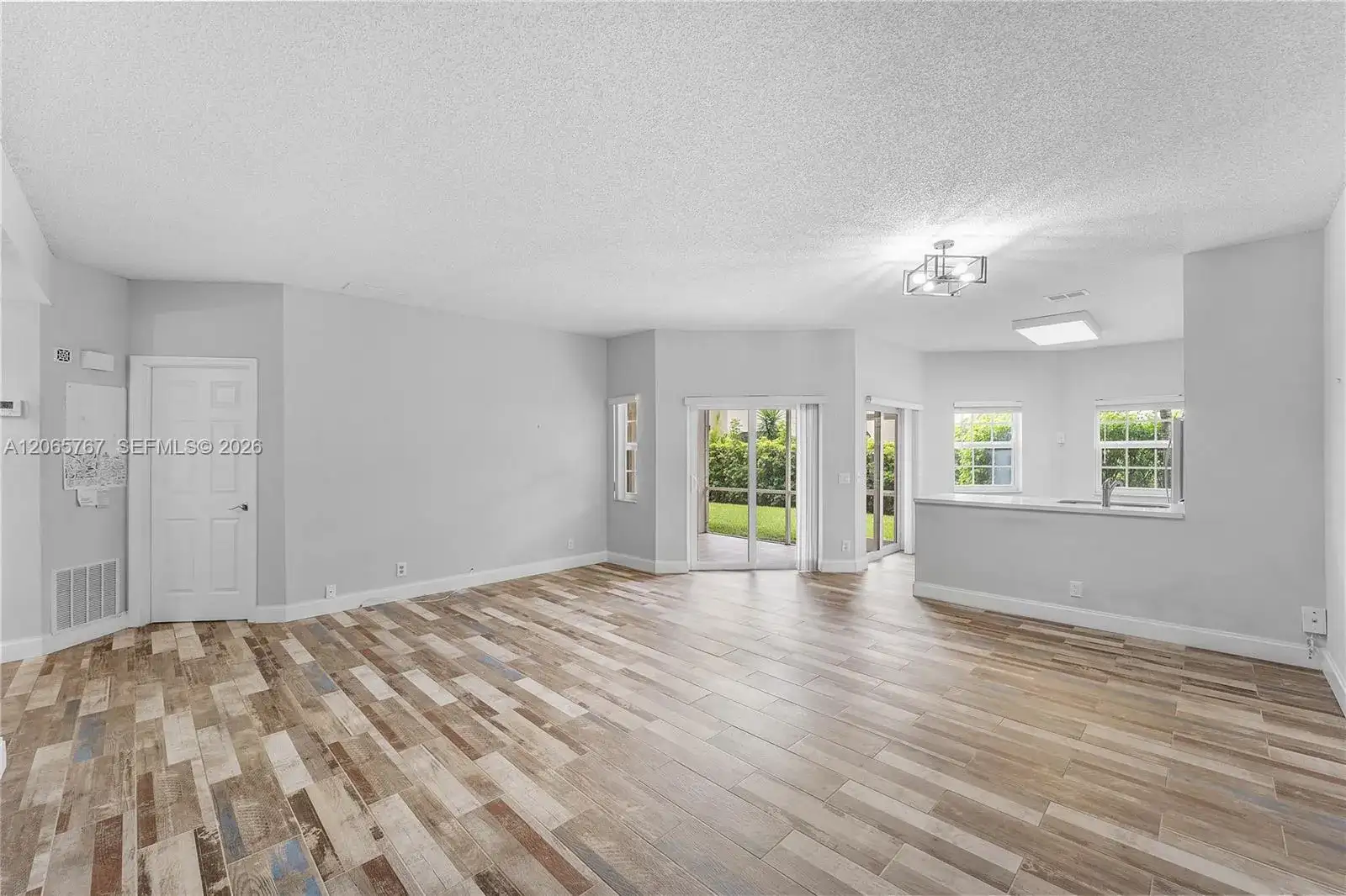 6649 Via Regina, Boca Raton FL 33433 photo 5