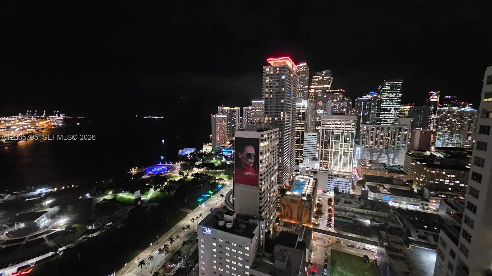 244 Biscayne Blvd # 3707, Miami FL 33132 photo 4