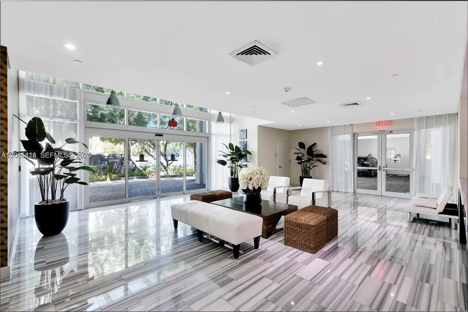 3030 NE 188th St # 603, Aventura FL 33180