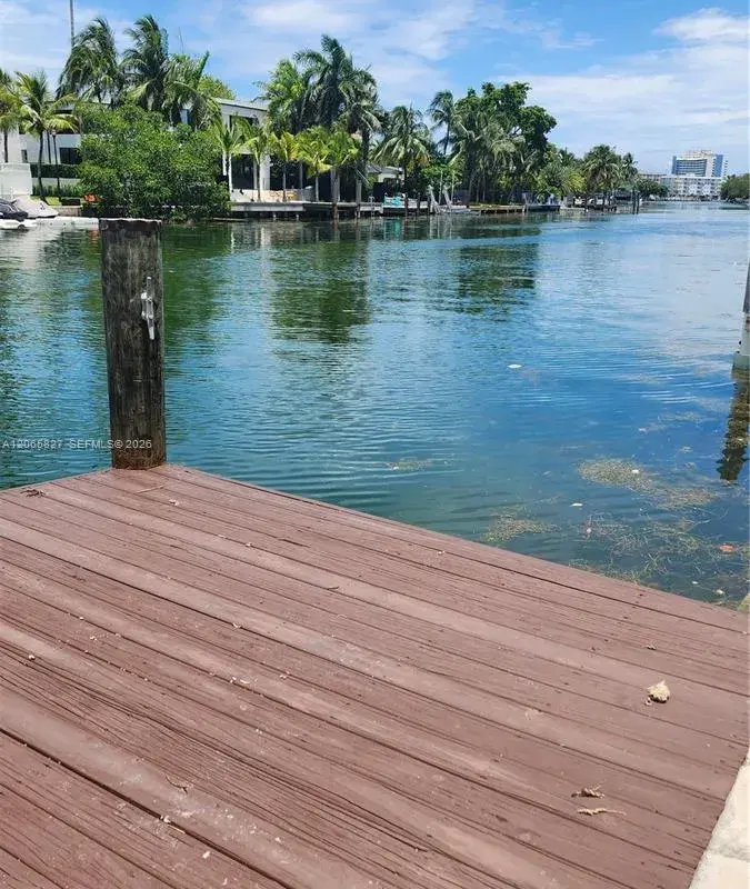 1525 Calais Dr, Miami Beach FL 33141