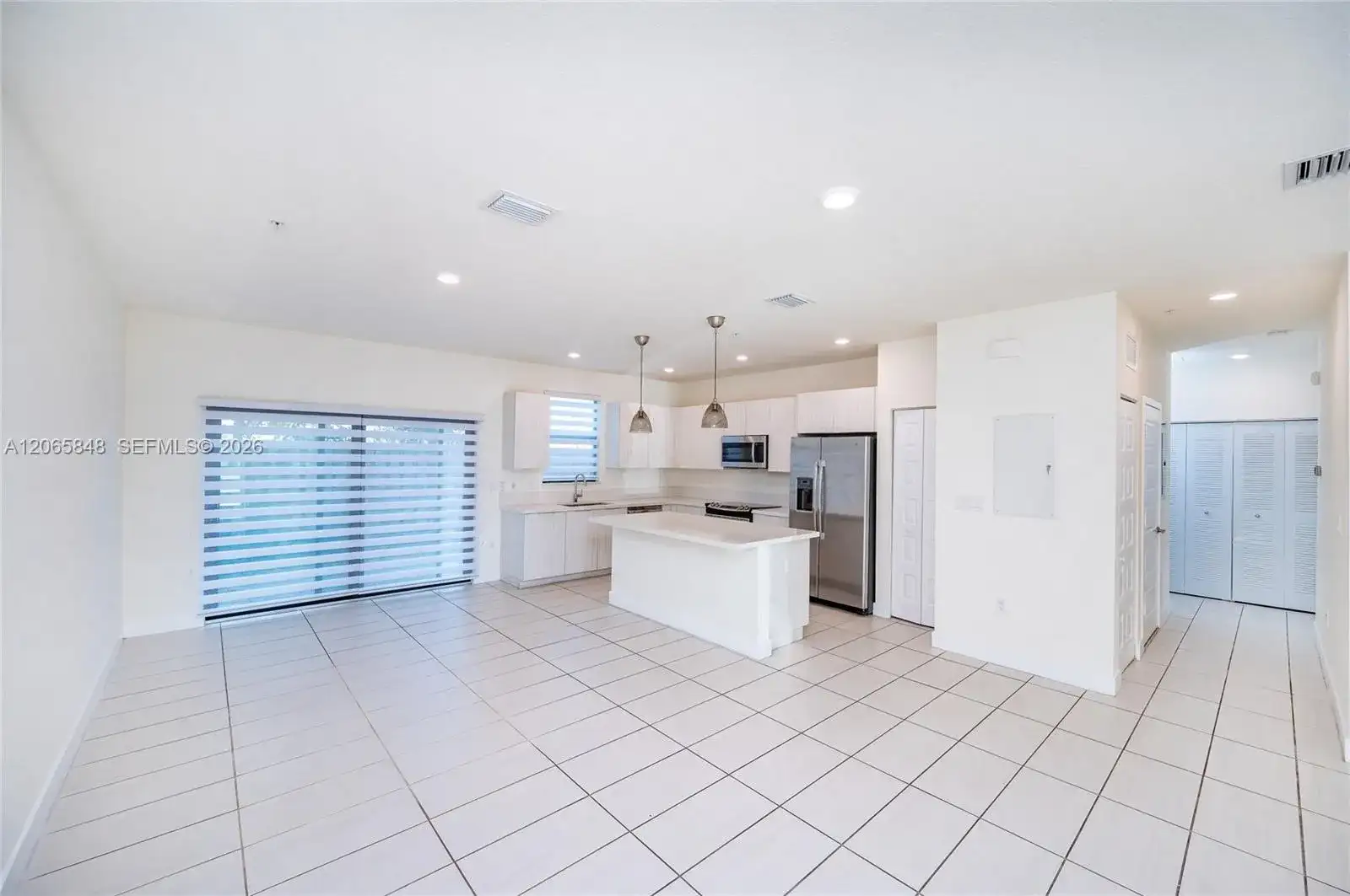 10461 NW 82nd St # 10, Doral FL 33178 photo 3