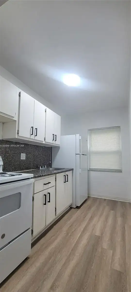 6760 NE 2nd AVE # 1, Miami FL 33138 photo 5