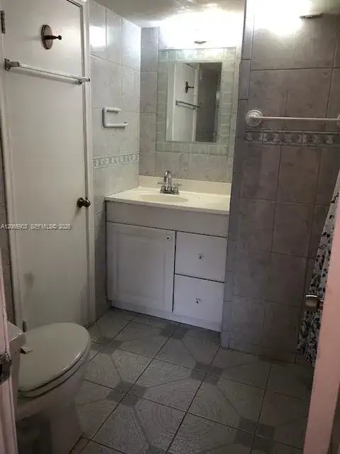 3119 Oakland Shores Dr # C207, Oakland Park FL 33309 photo 5
