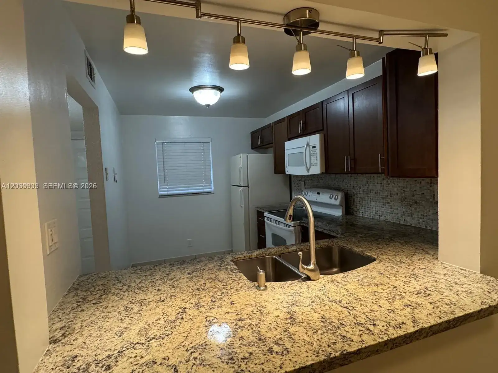 3022 Coral Springs Dr # 3, Coral Springs FL 33065 photo 3