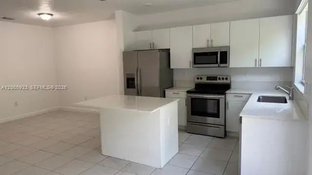 2608 SE 19th St, Homestead FL 33035