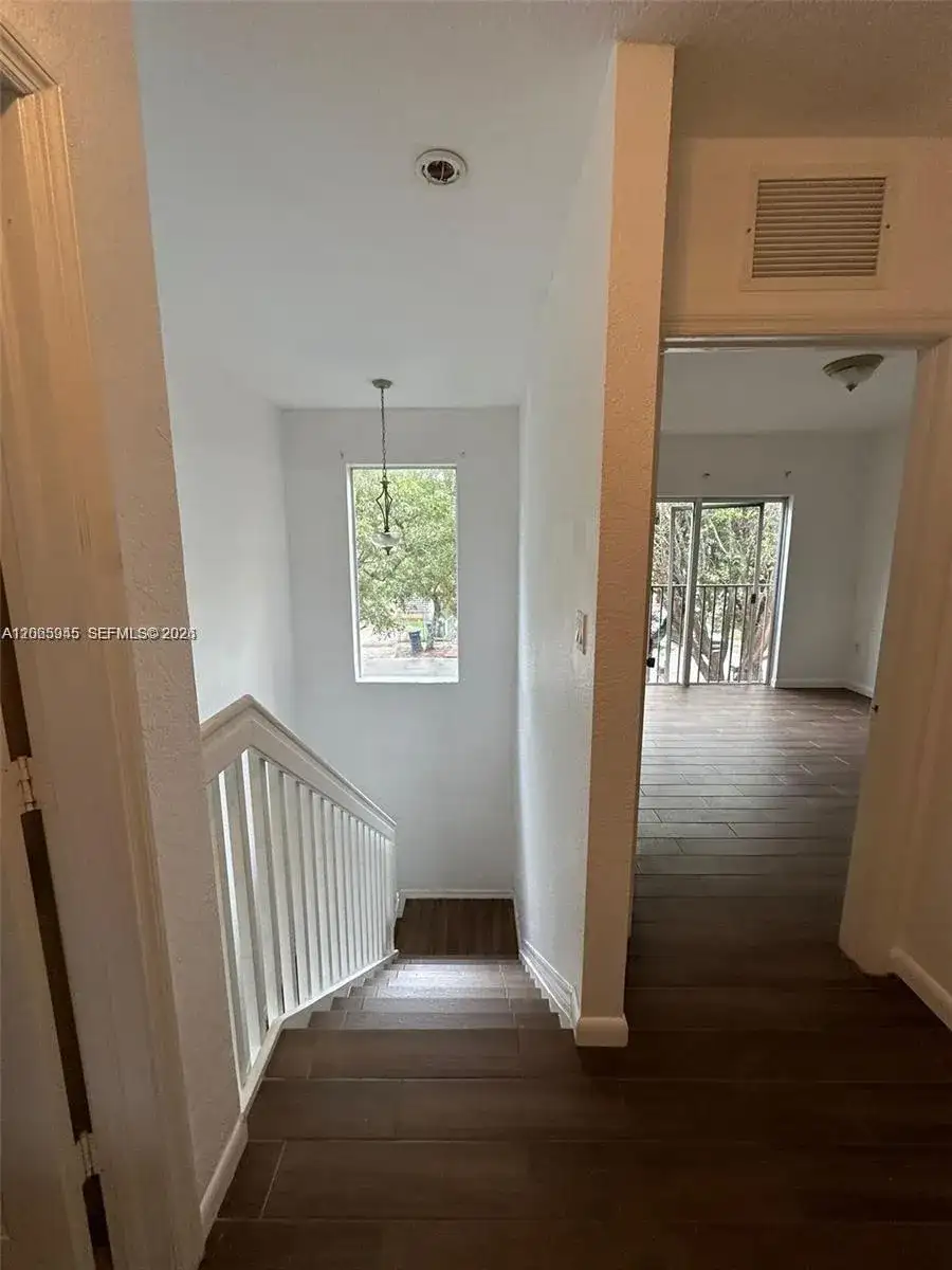 948 SW 6th Ct # 948, Florida City FL 33034 photo 3