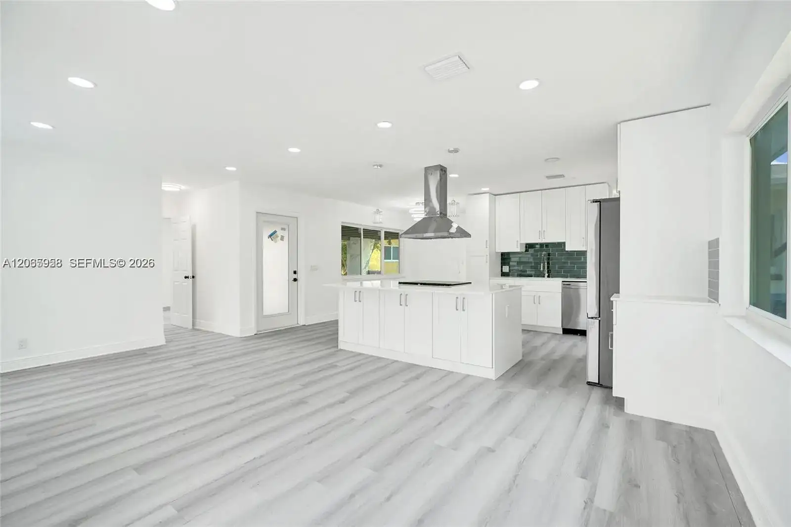 2343 NW 28th St # 1, Oakland Park FL 33311 photo 4