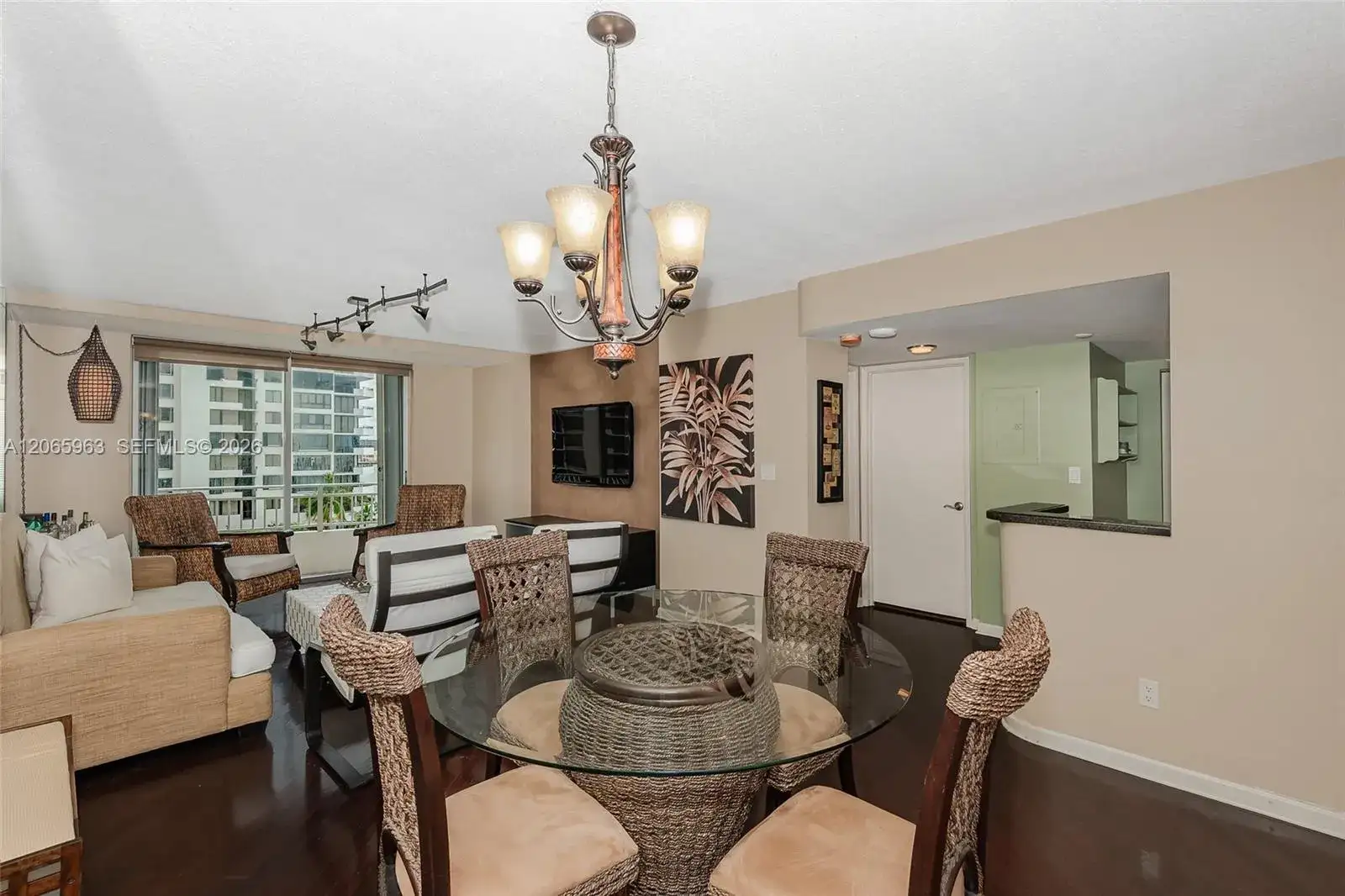 770 Claughton Island Dr # 809, Miami FL 33131 photo 5