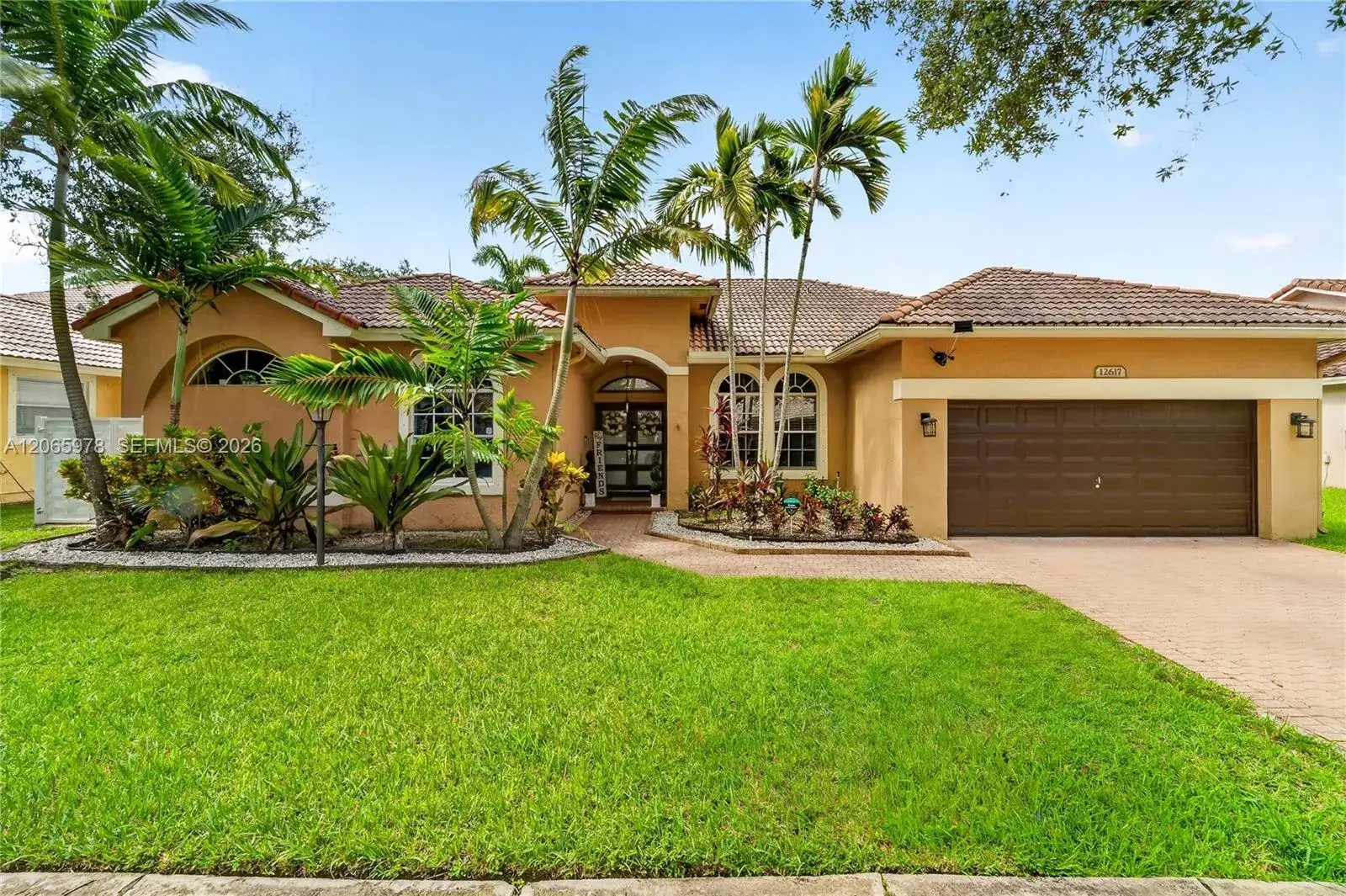 12617 NW 23rd St, Pembroke Pines FL 33028