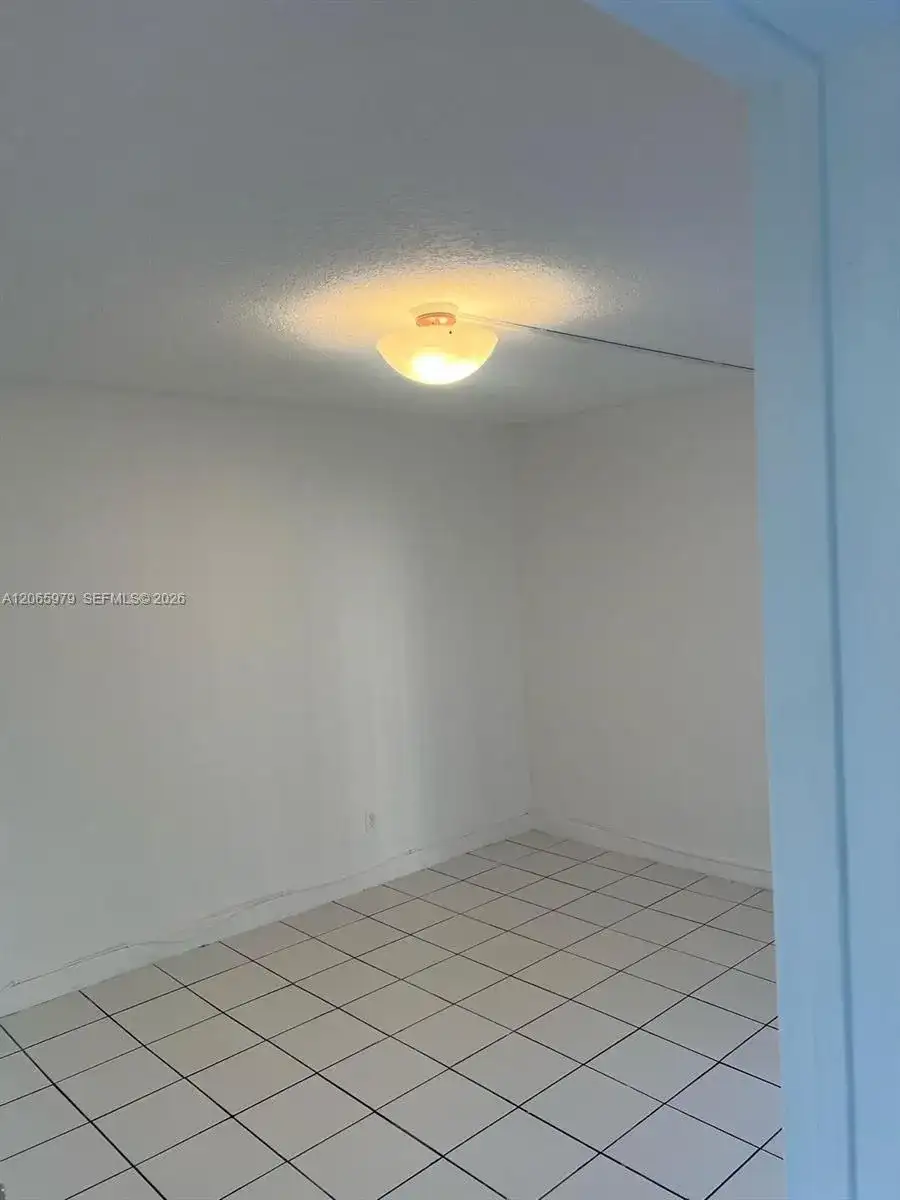 3399 Foxcroft Rd # 114, Miramar FL 33025 photo 2