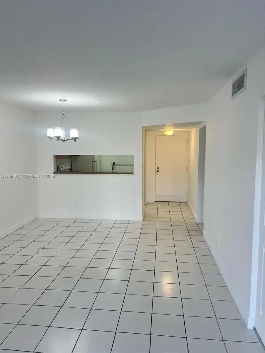 3399 Foxcroft Rd # 114, Miramar FL 33025 photo 4