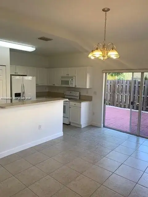 3355 NE 13th Cir Dr # 28, Homestead FL 33033 photo 3