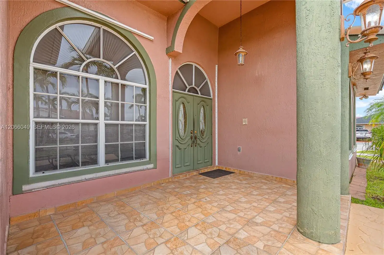 2204 SW 142nd Ct, Miami FL 33175 photo 3