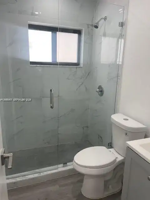 910 SW 8th Ave # D, Miami FL 33130 photo 5