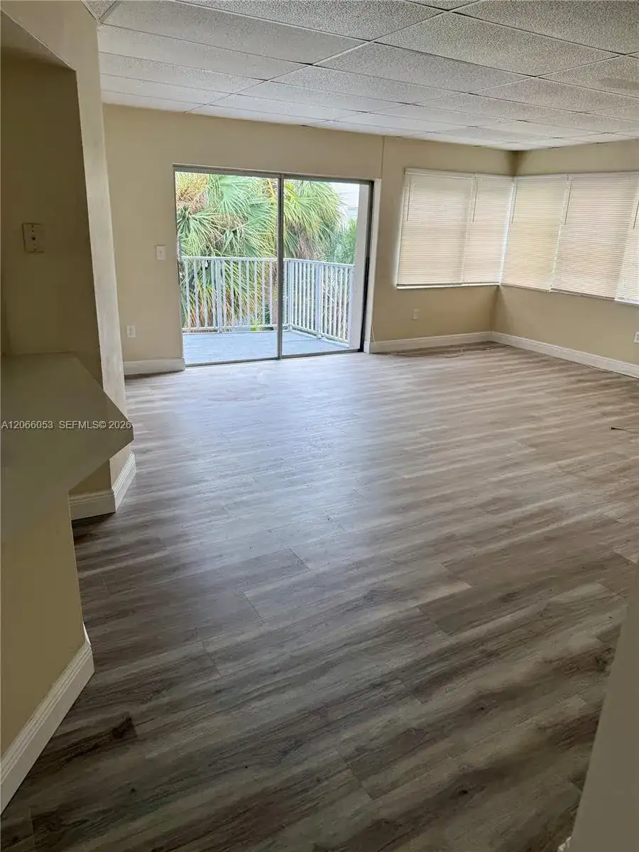 9390 E Bay Harbor Dr # 10, Bay Harbor Islands FL 33154 photo 2