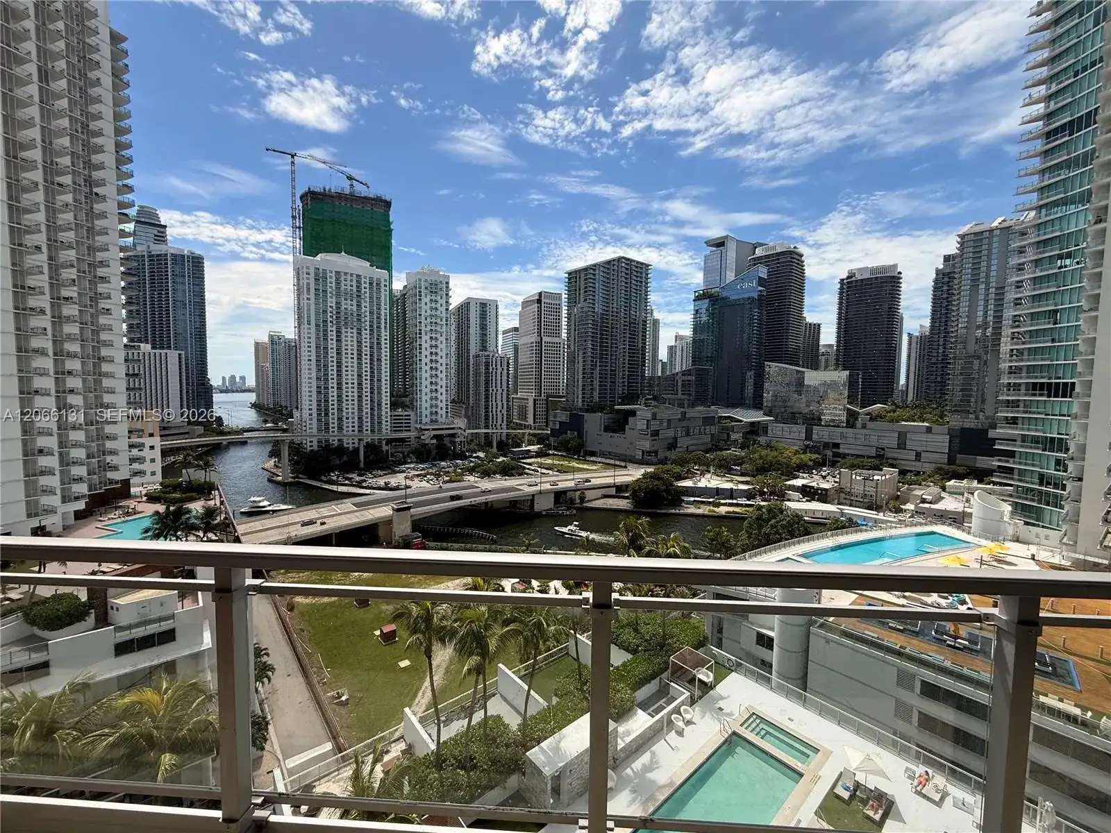 90 SW 3rd St # 1801, Miami FL 33130 photo 2