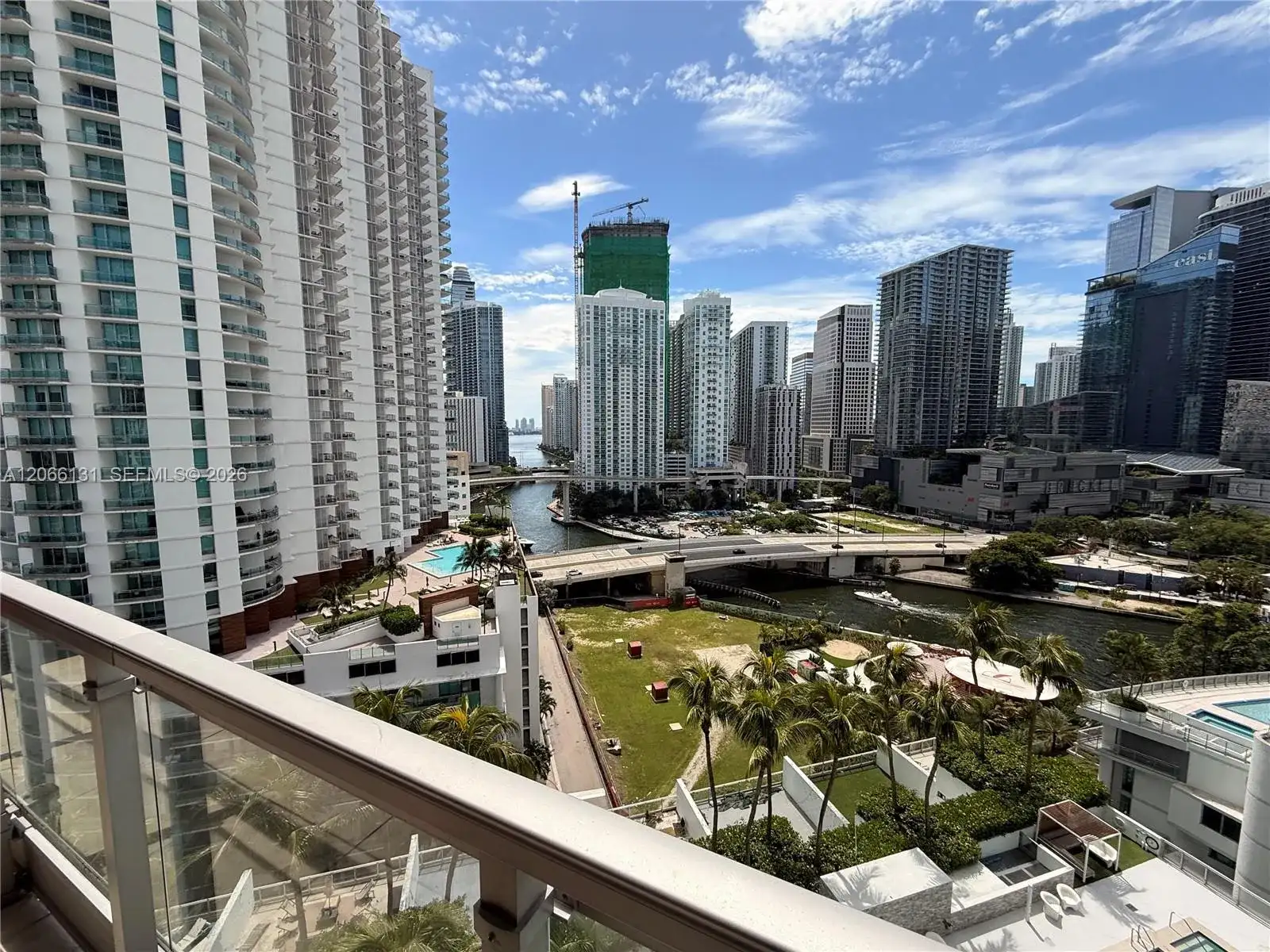 90 SW 3rd St # 1801, Miami FL 33130 photo 4