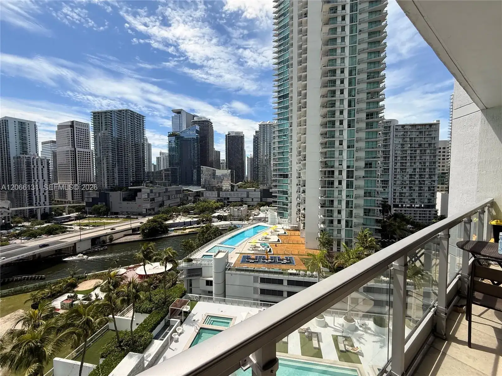 90 SW 3rd St # 1801, Miami FL 33130 photo 5