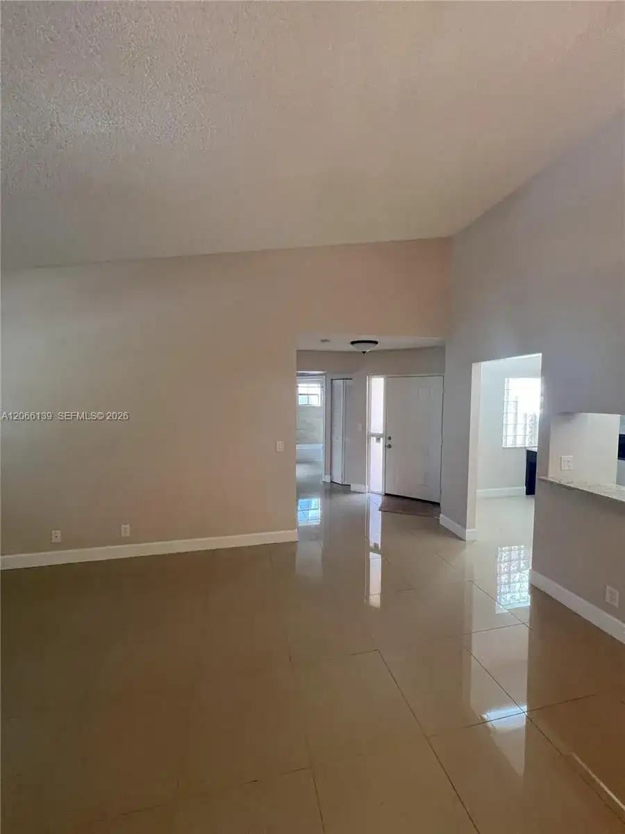 10700 NW 14th St # 142, Plantation FL 33322 photo 5