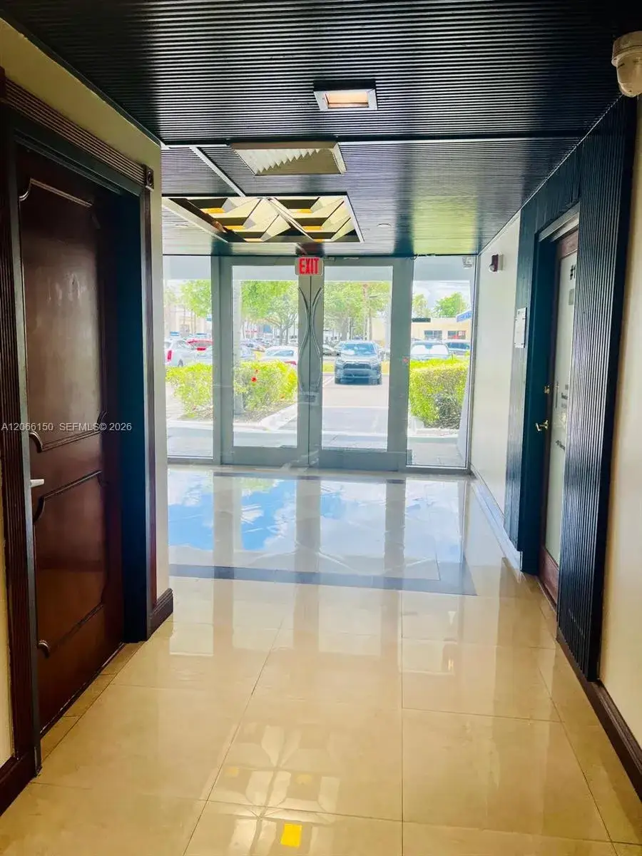 10651 SW 88th St, Miami FL 33176