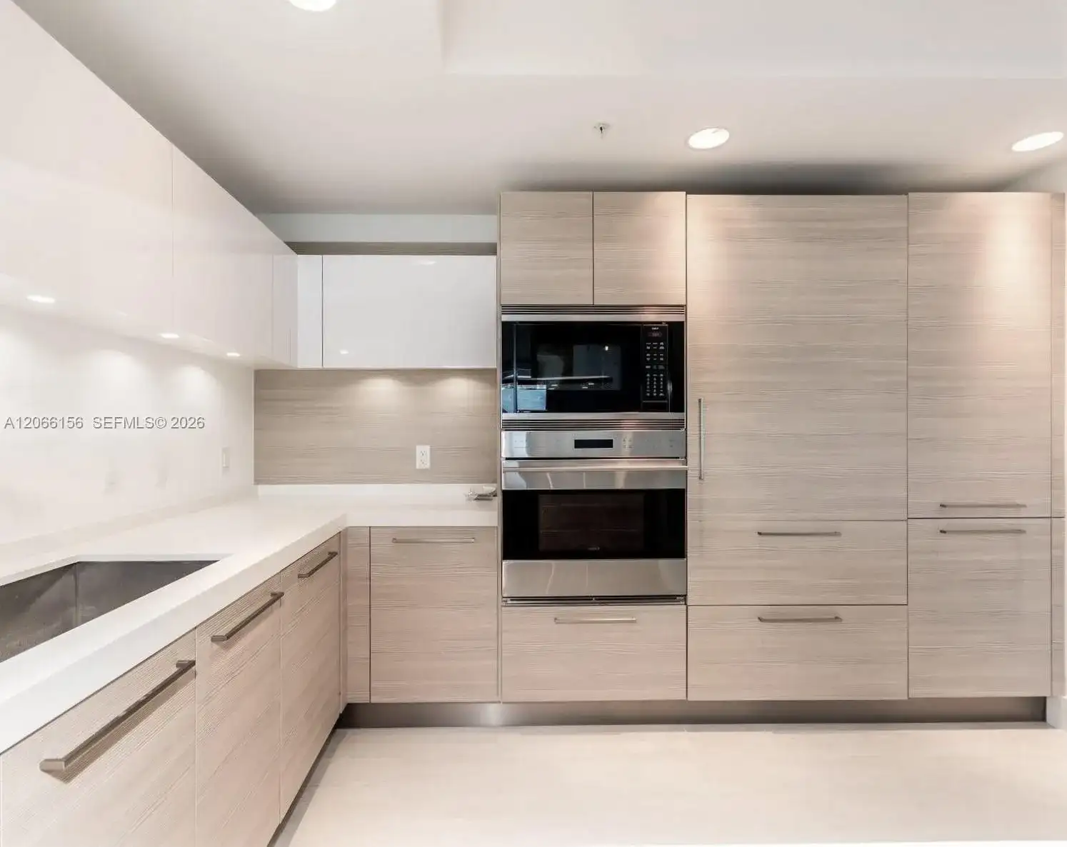 17301 Biscayne Blvd # 1004, North Miami Beach FL 33160 photo 5