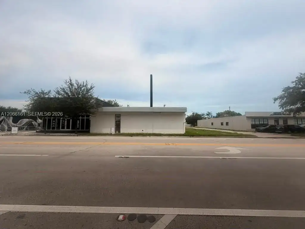 1408 NE 4th Ave, Fort Lauderdale FL 33304 photo 4
