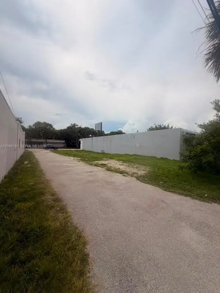 1408 NE 4th Ave, Fort Lauderdale FL 33304 photo 5