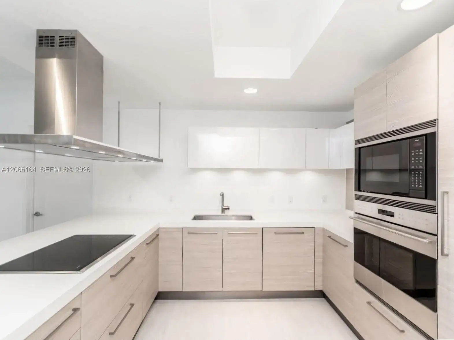 17301 Biscayne Blvd # 1004, North Miami Beach FL 33160 photo 5