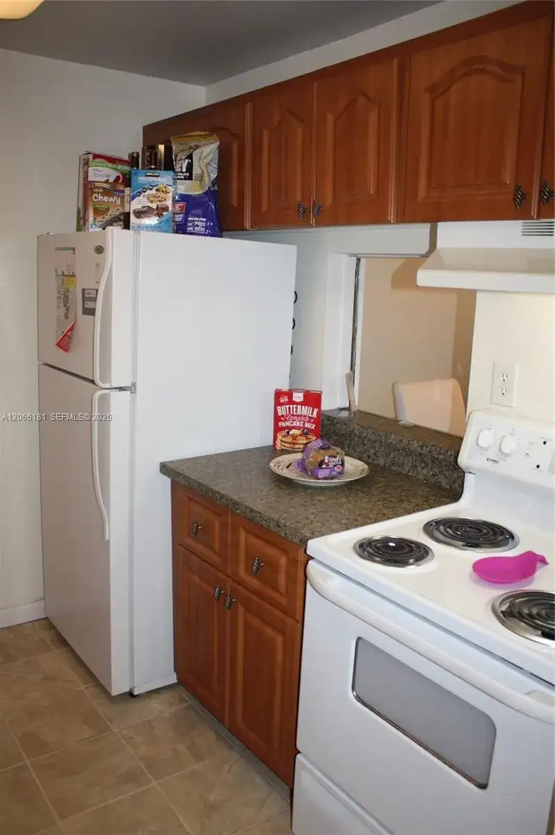 14211 N Kendall Dr # 207E, Miami FL 33186 photo 5