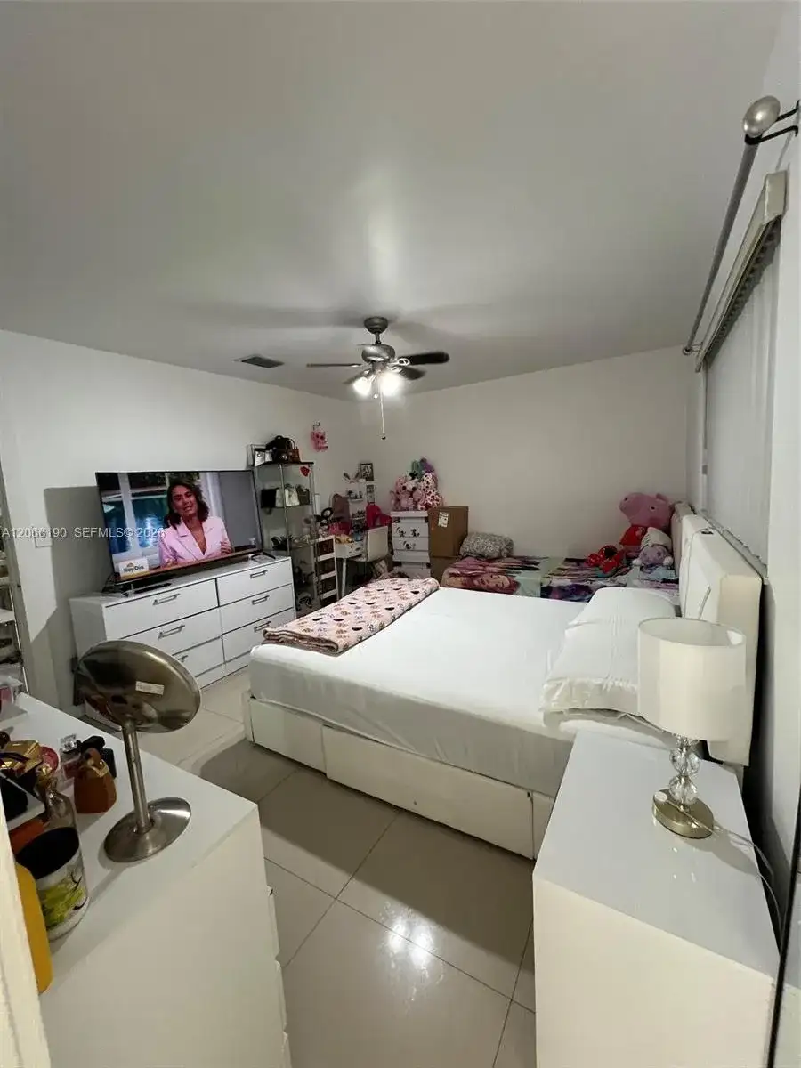 467B E 13th St # 467B, Hialeah FL 33010 photo 4