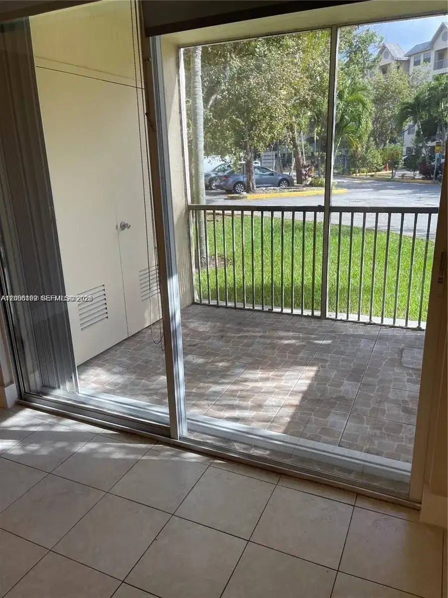 8225 Lake Dr # 108, Doral FL 33166 photo 2