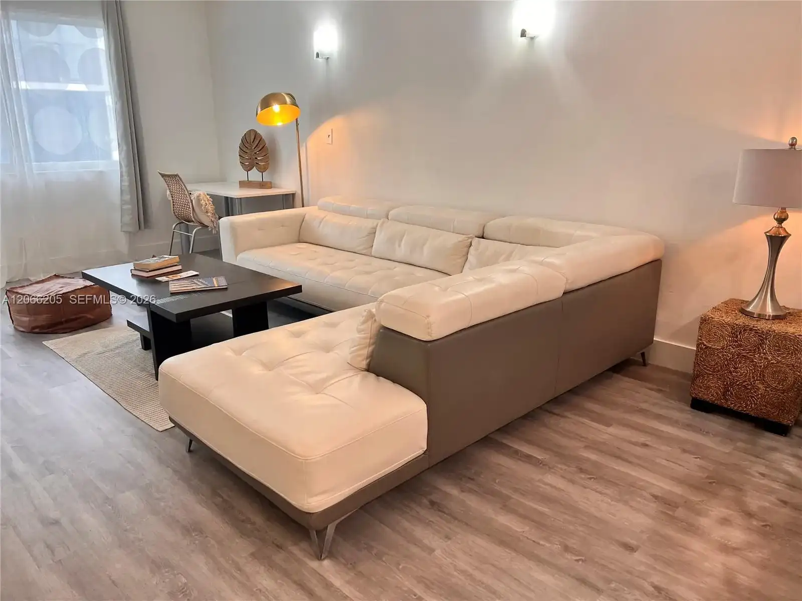 240 Galen Dr # 302, Key Biscayne FL 33149