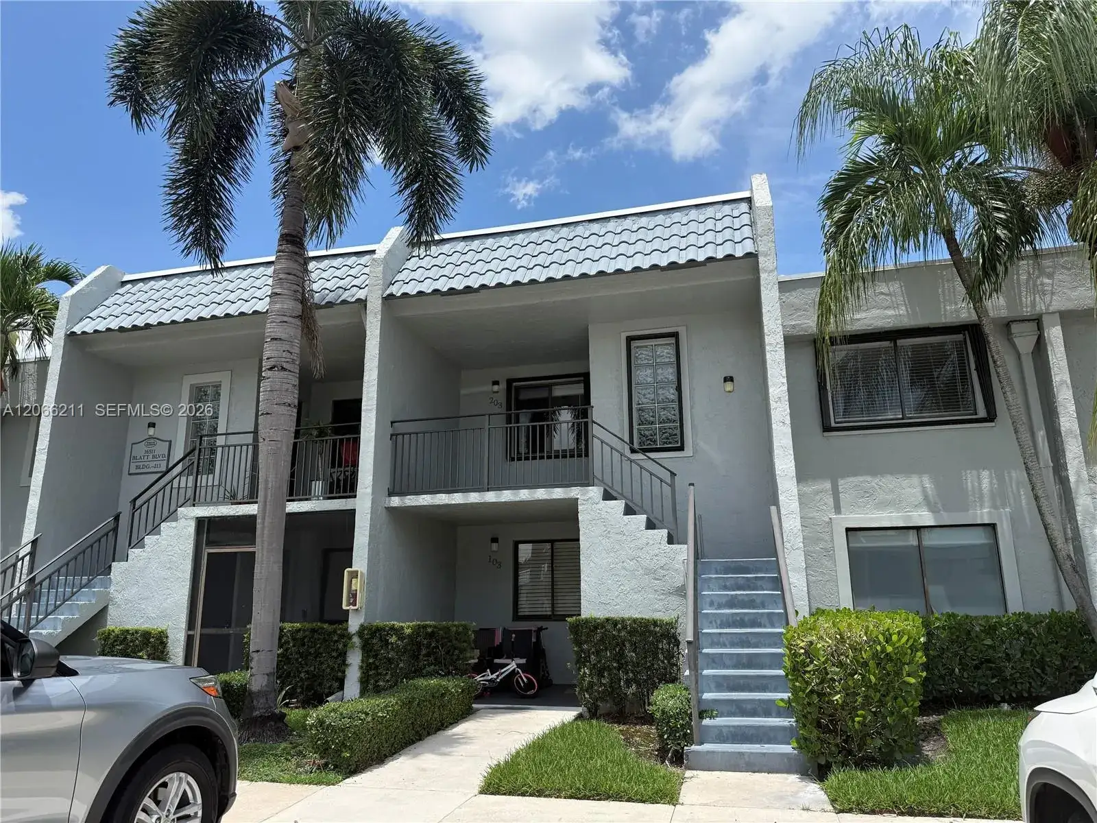 16511 Blatt Blvd # 203, Weston FL 33326