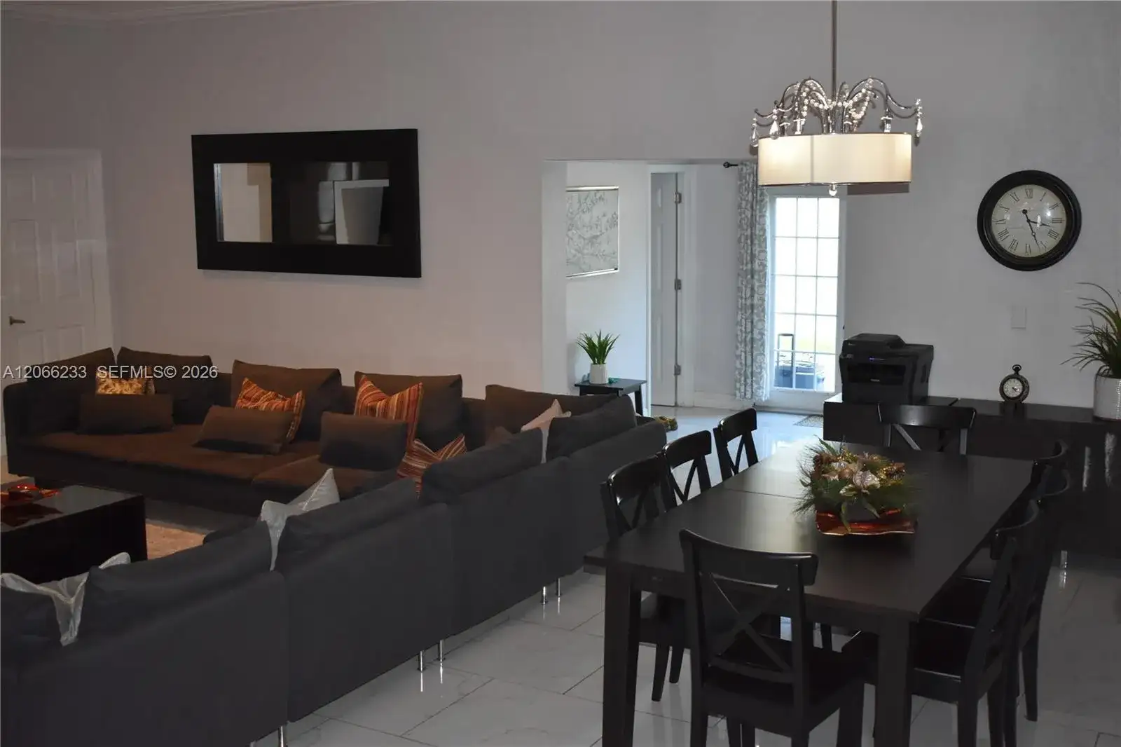 1435 SW 82nd Pl, Miami FL 33144 photo 3