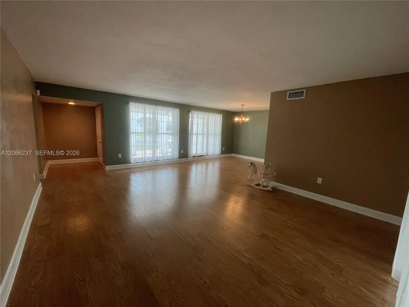 9301 SW 54th St, Cooper City FL 33328 photo 4