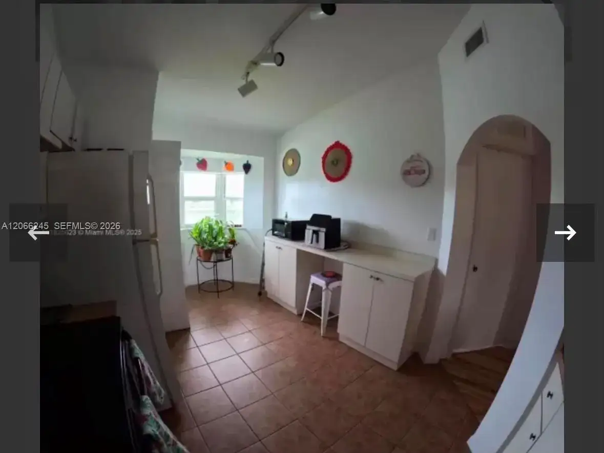985 NE 34th Ave # 203, Homestead FL 33033 photo 3