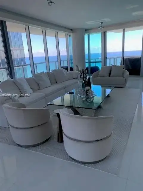 17121 Collins Ave # 2808, Sunny Isles Beach FL 33160