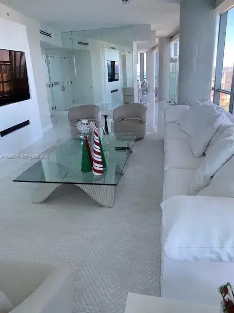 17121 Collins Ave # 2808, Sunny Isles Beach FL 33160 photo 2