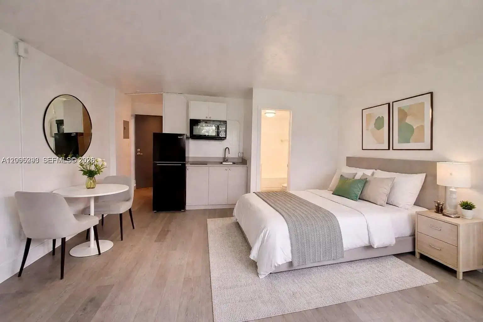 143 SW 9th St # 310, Miami FL 33130 photo 2