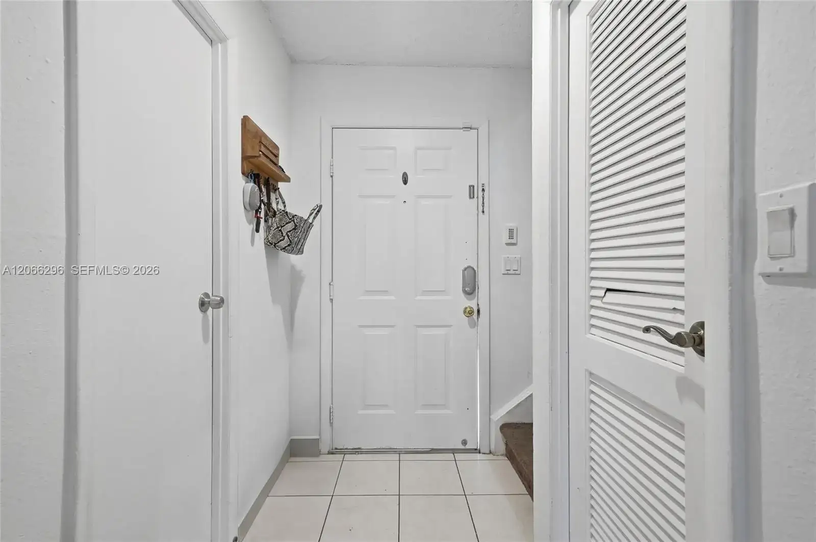17901 NW 68th Ave # R206, Hialeah FL 33015 photo 2
