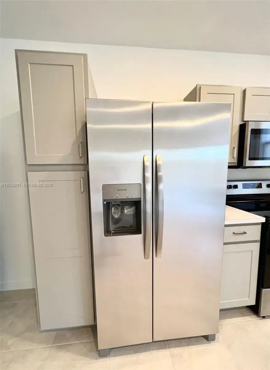 429 NE 12th Street # 0, Florida City FL 33034 photo 3