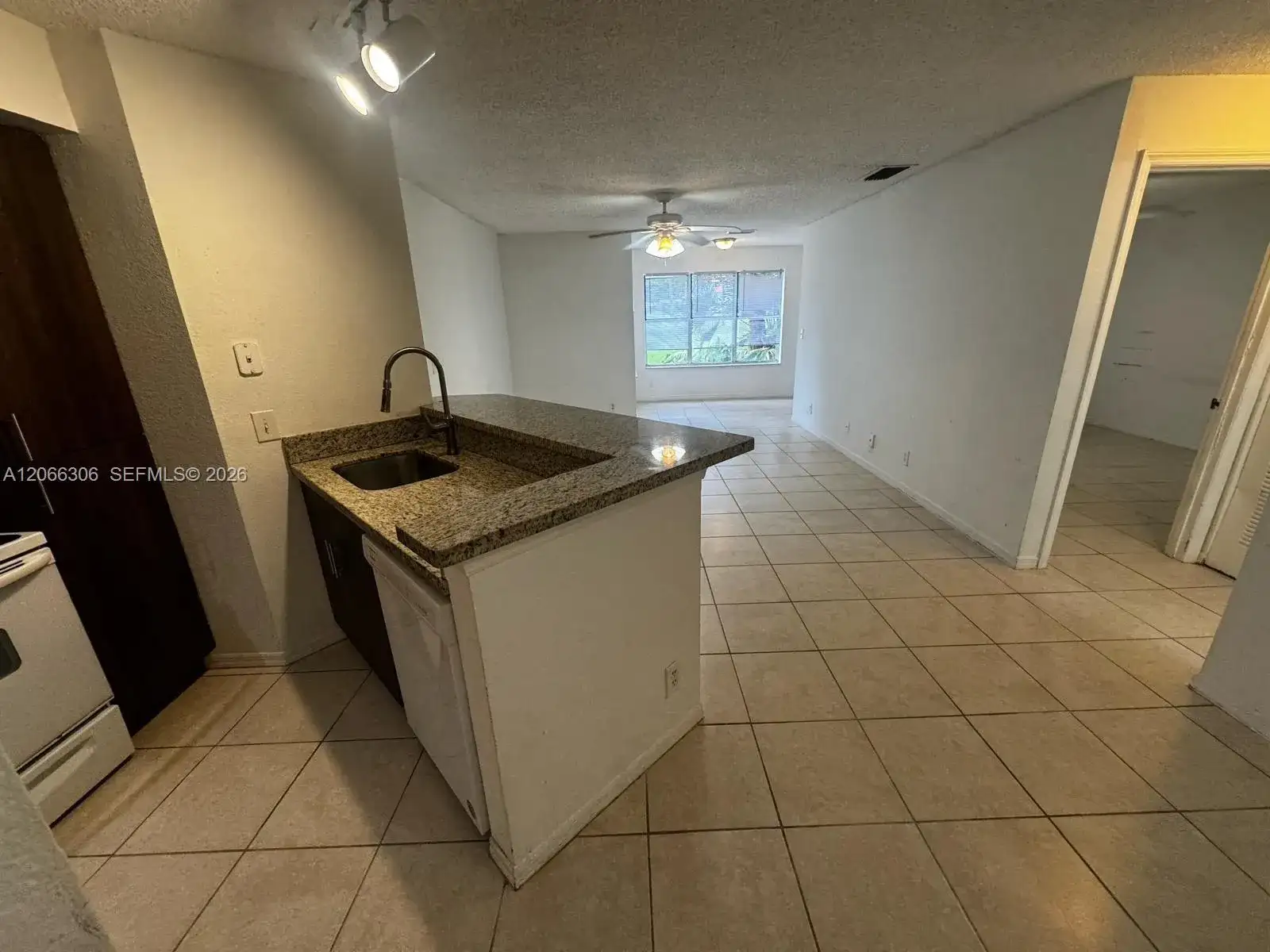 3370 N Pinewalk Dr N # 1213, Margate FL 33063 photo 5