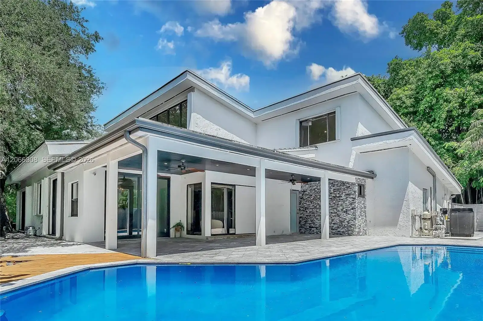 5811 SW 33rd Ter, Hollywood FL 33312