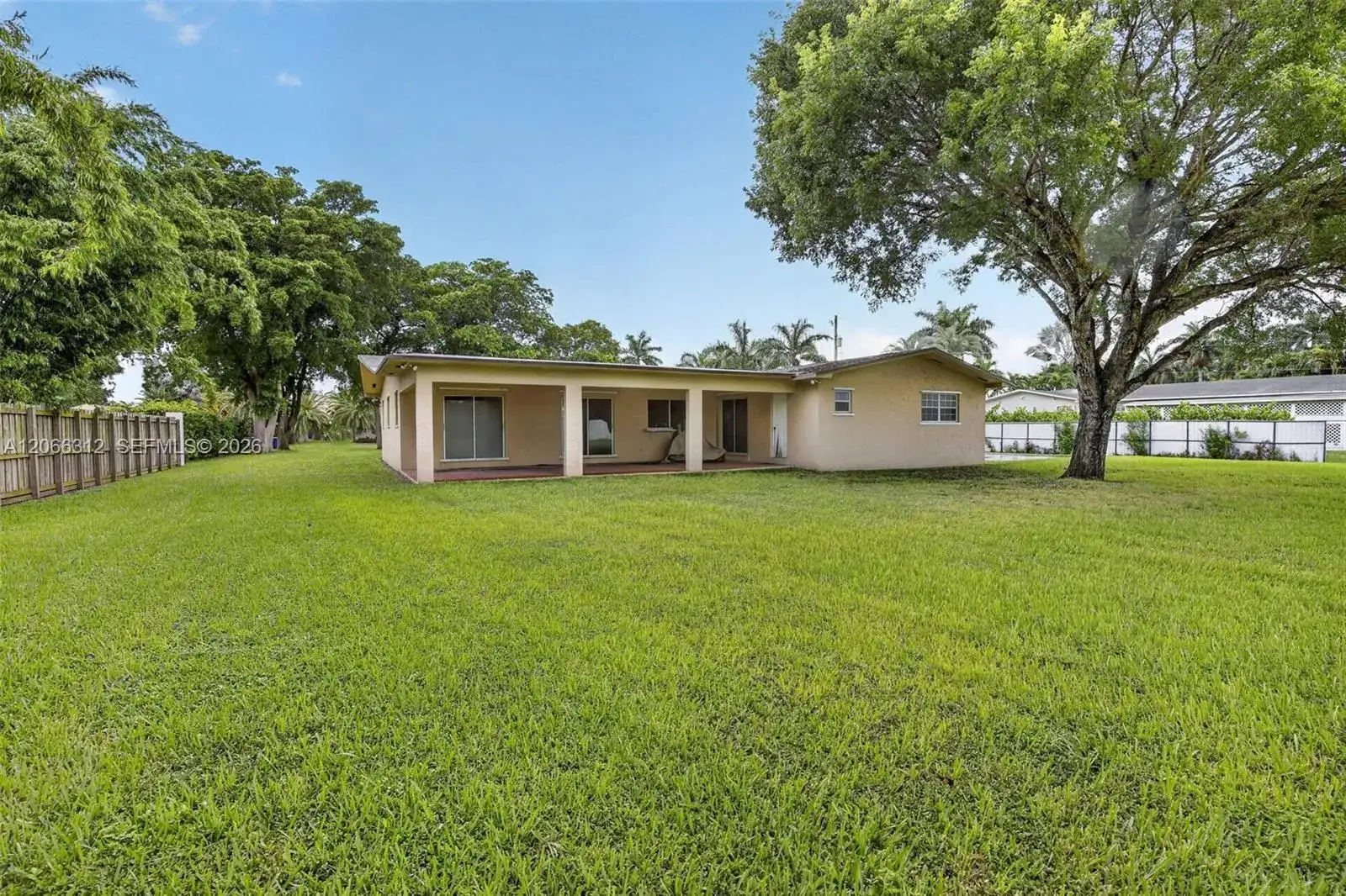 4401 SW 143rd Ave, Miramar FL 33027 photo 2