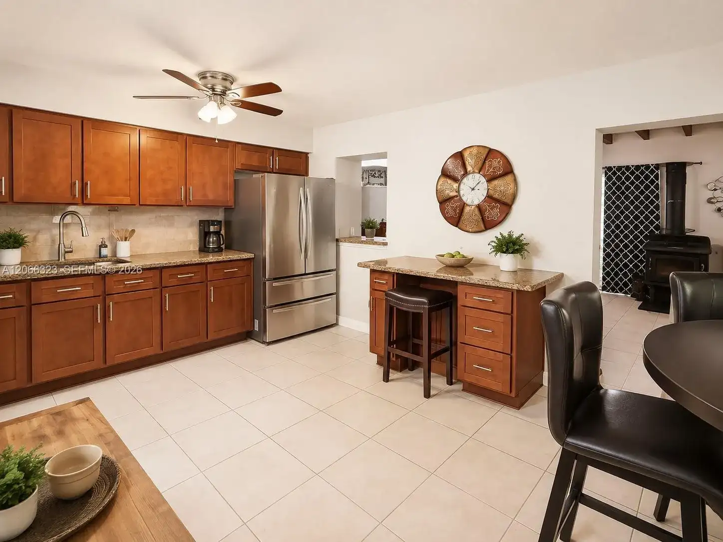 470 NW 52nd Ave, Miami FL 33126 photo 3