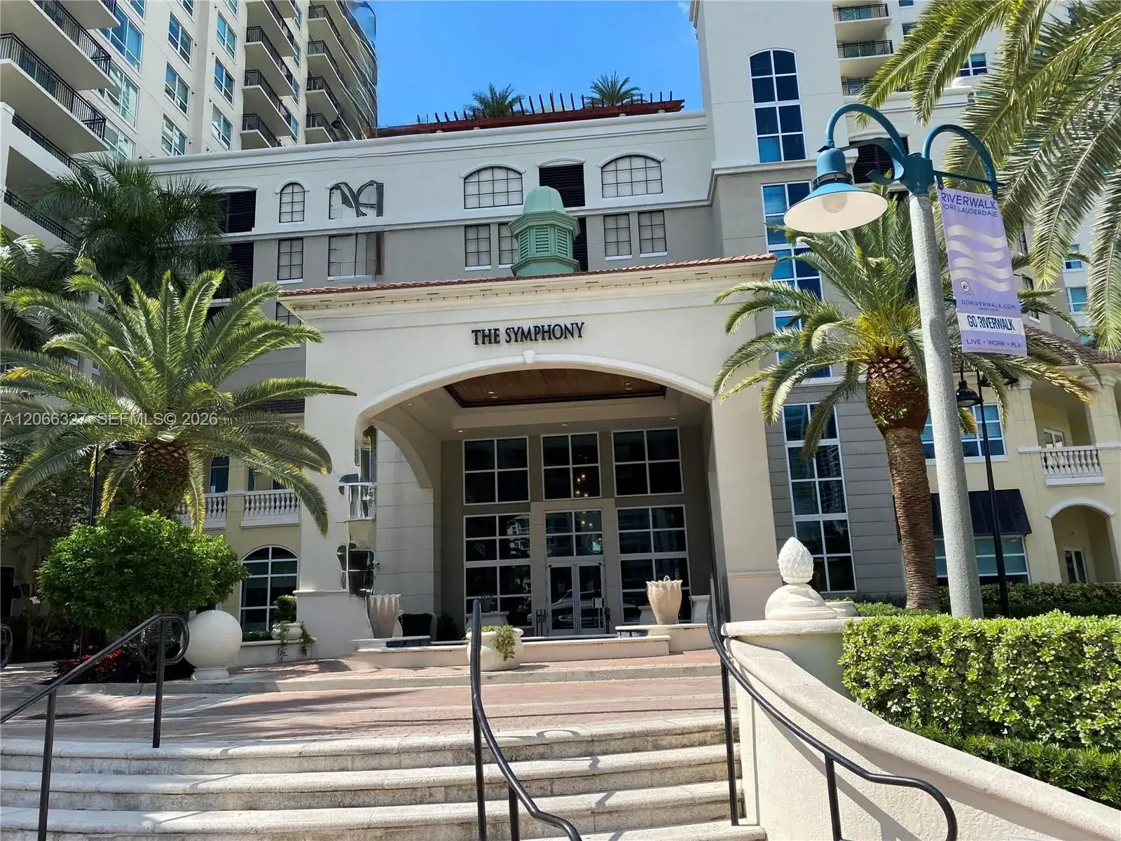 610 W Las Olas Blvd # 913N, Fort Lauderdale FL 33312 photo 2
