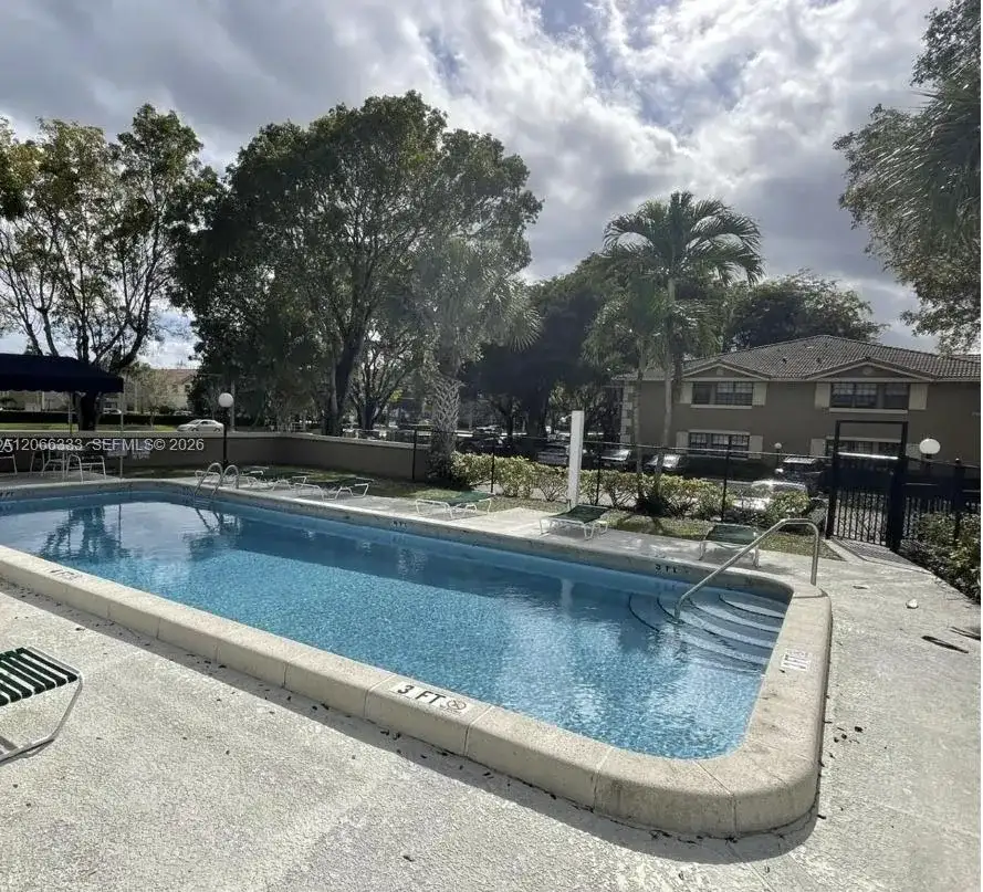 2596 Riverside Dr # 2596, Coral Springs FL 33065 photo 2