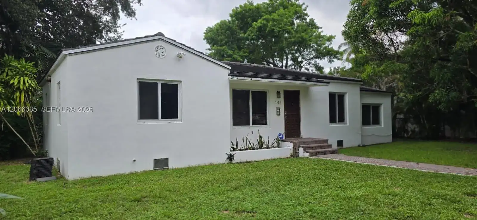 142 NW 98th St, Miami Shores FL 33150 photo 4