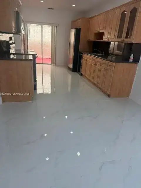 19630 cypress ct # 19630, Miami Lakes FL 33015