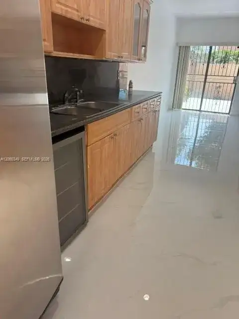 19630 cypress ct # 19630, Miami Lakes FL 33015 photo 5